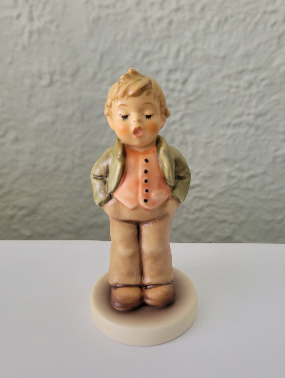 Vintage Goebel Hummel Figurine "Steadfast Soprano" Hum#848 W/Box MINT